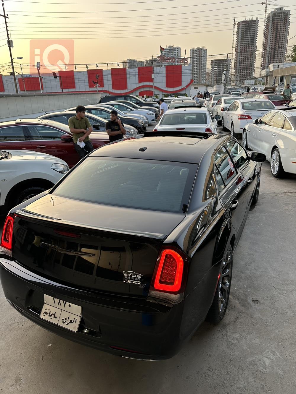 كرايسلر 300